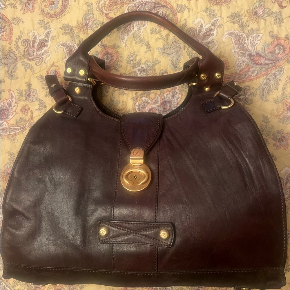 Chic Dark Brown Leather Shoulder Bag
